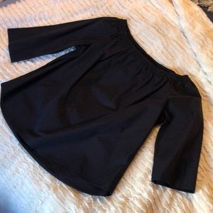 Uniqlo dark navy top